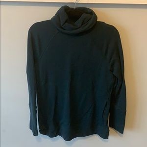 Lululemon pullover